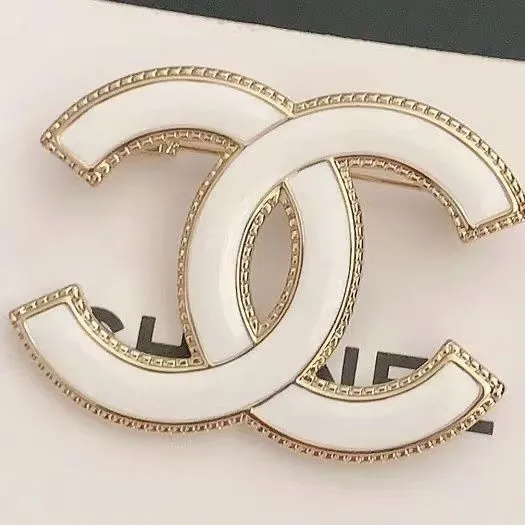 CC Black/White