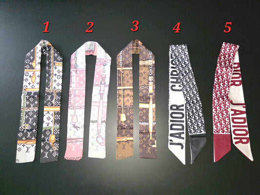 Desg. Insp. Purse Scarf