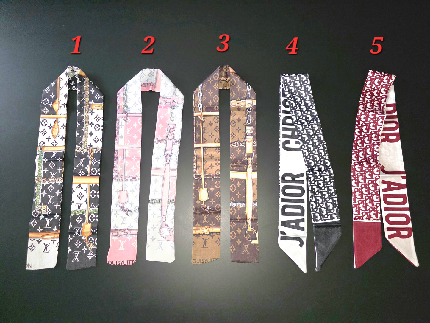 Desg. Insp. Purse Scarf